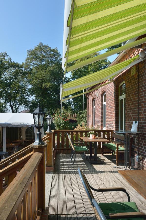 Land-Gut-Hotel Allerhof Frankenfeld エクステリア 写真