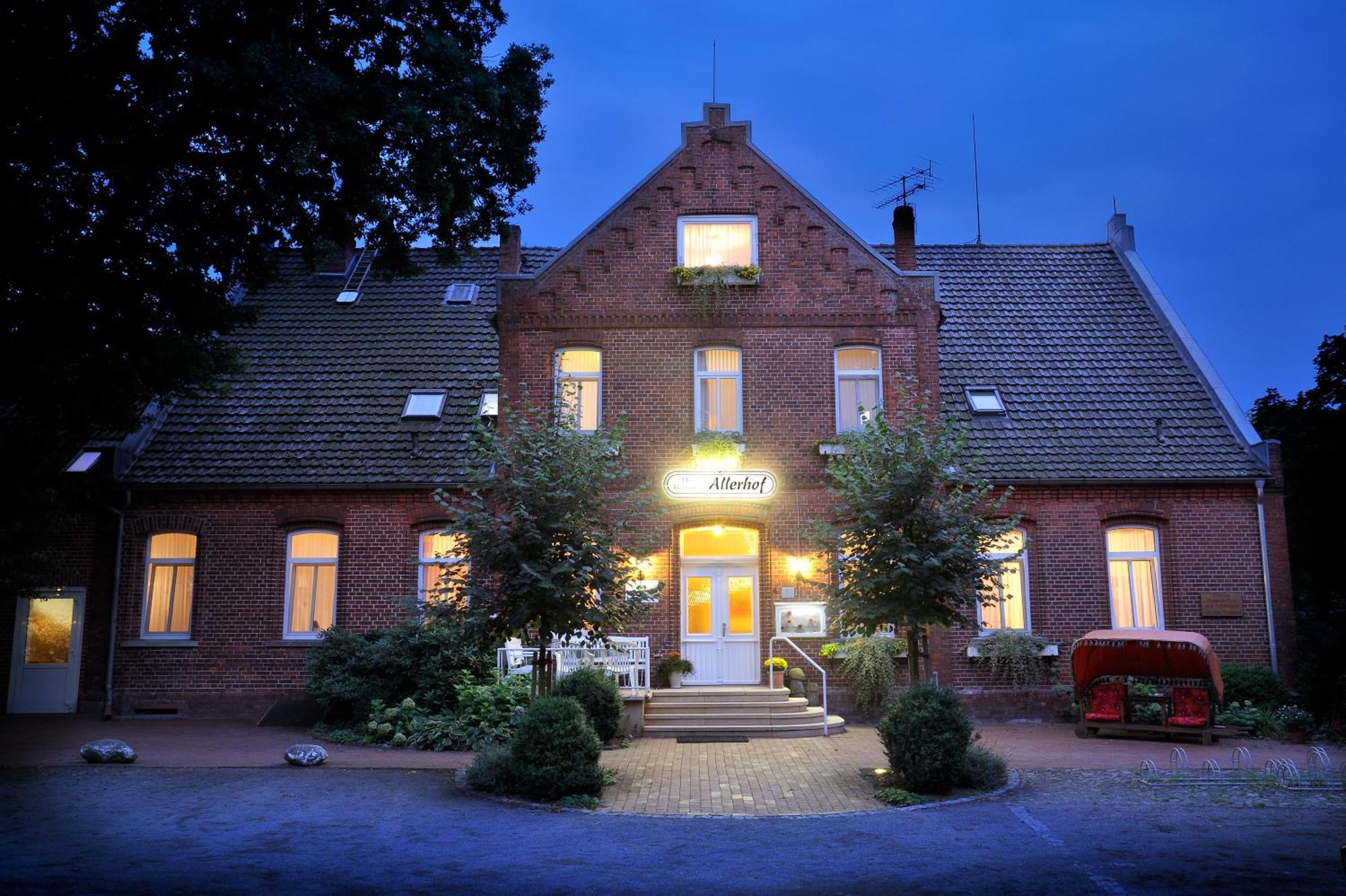 Land-Gut-Hotel Allerhof Frankenfeld エクステリア 写真
