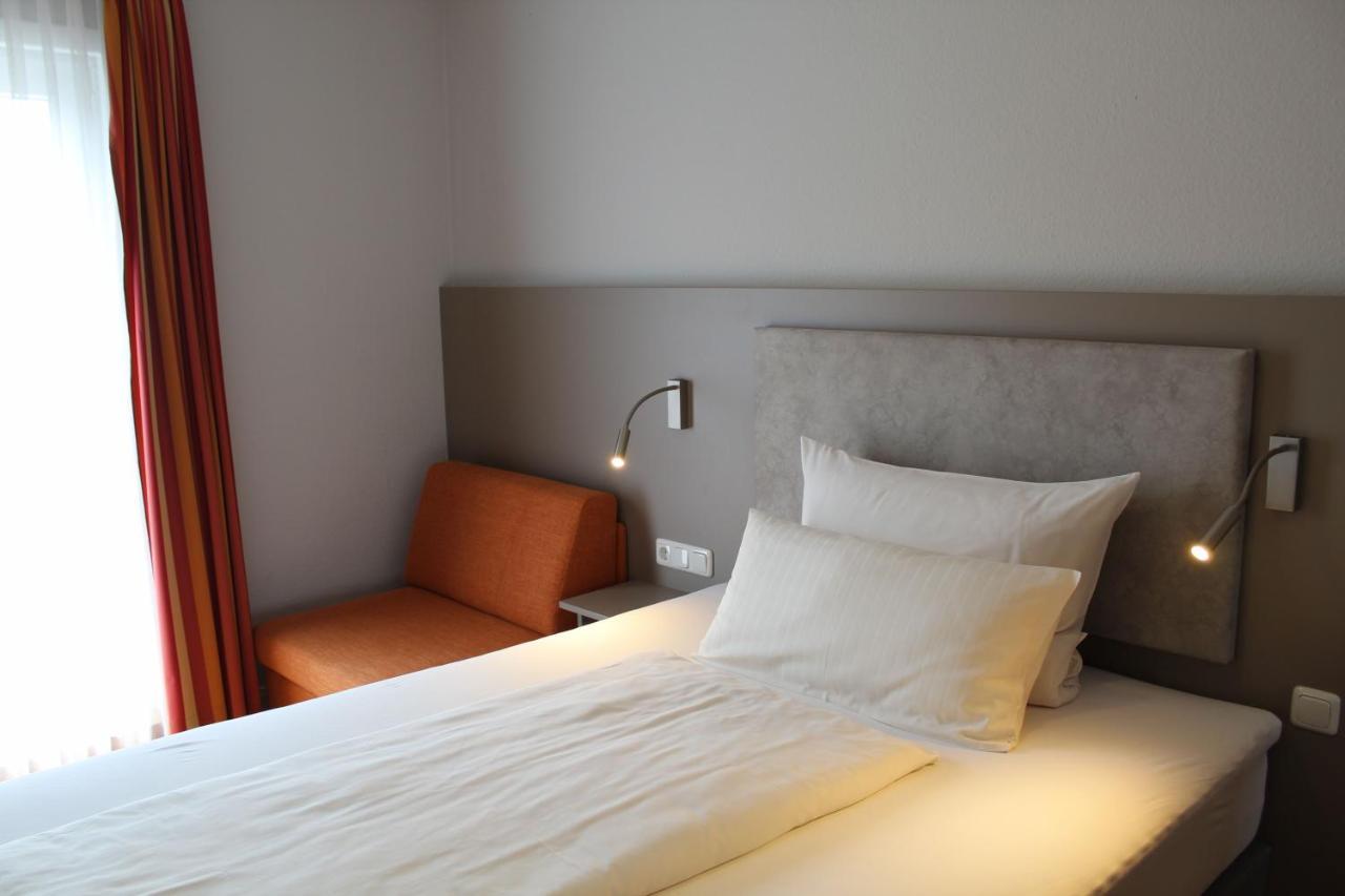 Land-Gut-Hotel Allerhof Frankenfeld エクステリア 写真
