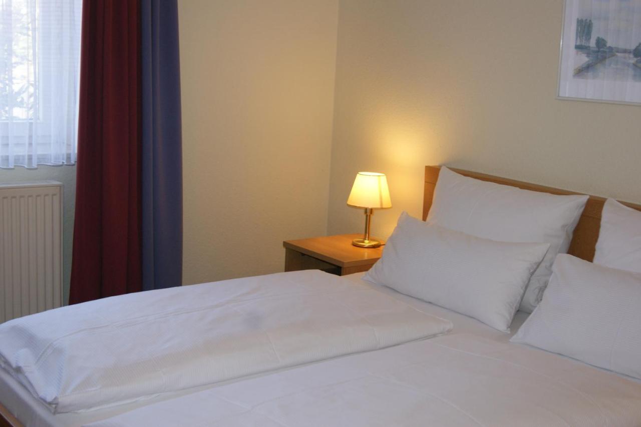 Land-Gut-Hotel Allerhof Frankenfeld エクステリア 写真