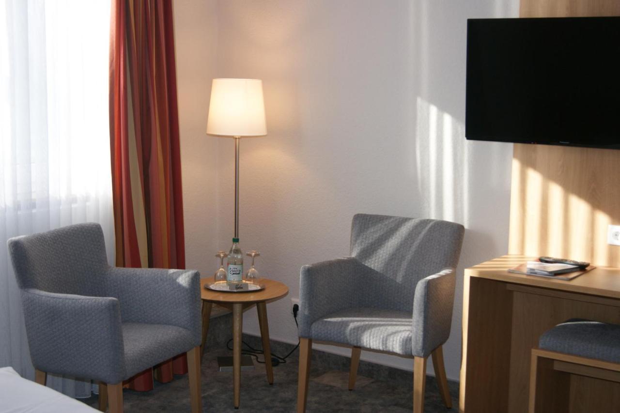 Land-Gut-Hotel Allerhof Frankenfeld エクステリア 写真