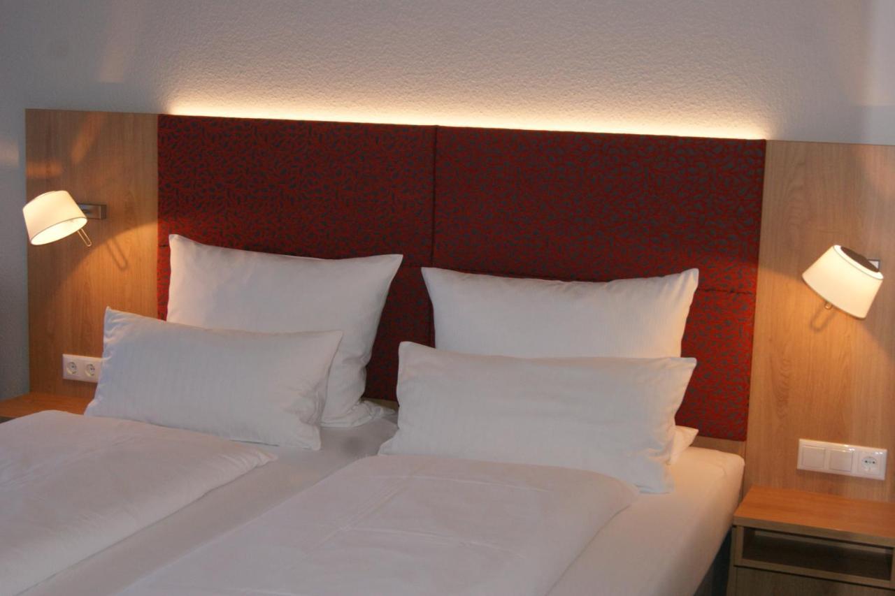 Land-Gut-Hotel Allerhof Frankenfeld エクステリア 写真
